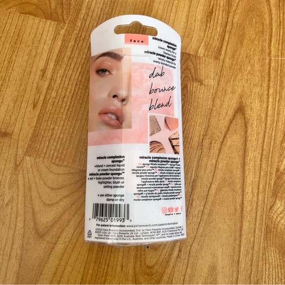 Real Techniques sponges set - Picture 2 of 3